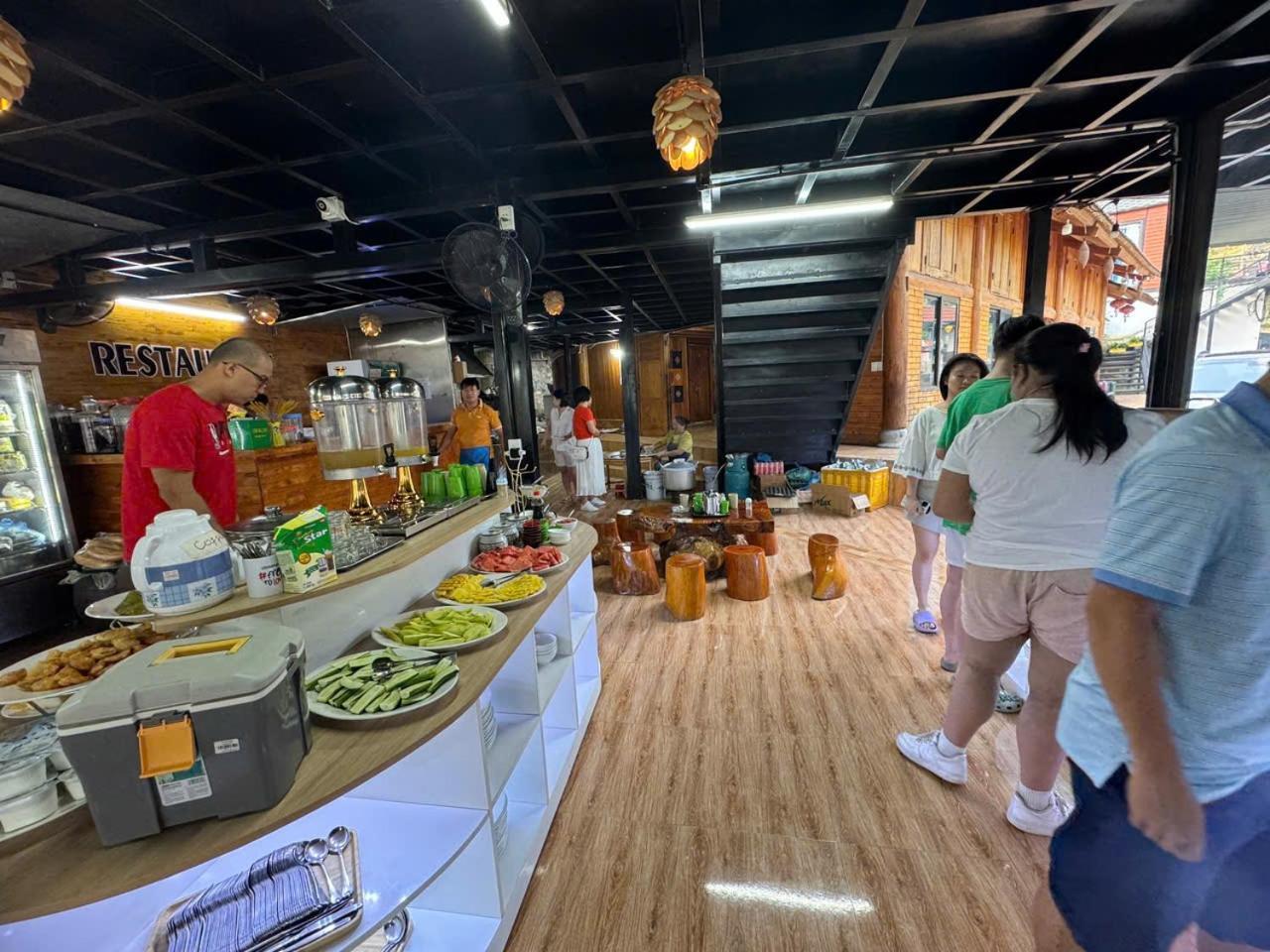 דונג ואן Plum Homestay מראה חיצוני תמונה